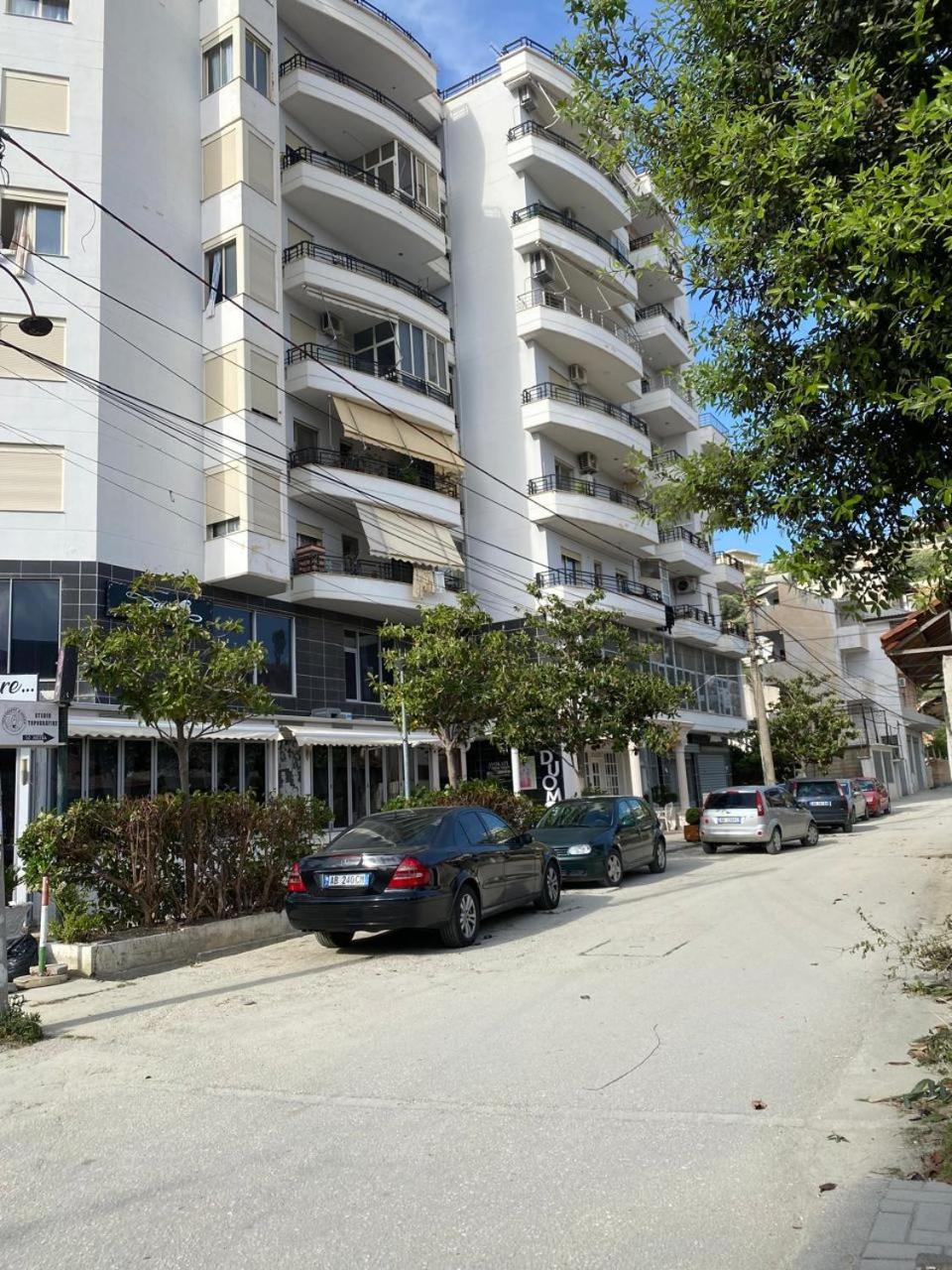 Liam Apartments Vlore Exterior photo